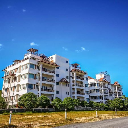 Khanom Sea Breeze Apartment Exterior photo